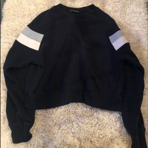 BRANDY MELVILLE SWEATER